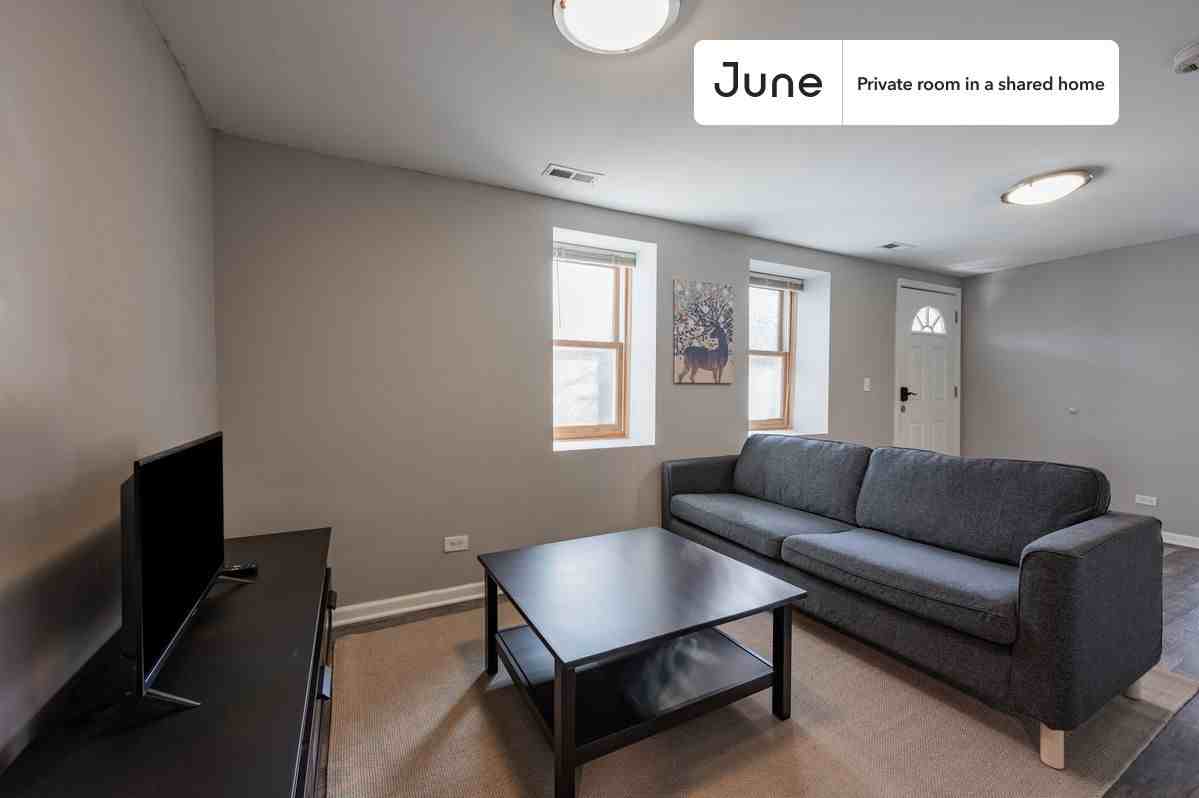 3516 W Belden Ave #B - Photo 6 of 16