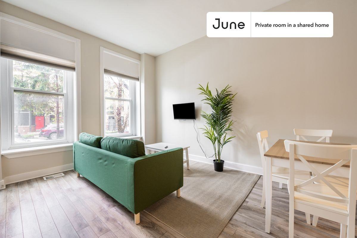 950 North Wolcott Avenue #B - Photo 6 of 22