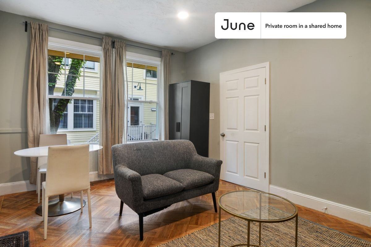 19 Putnam Ave #G - Photo 5 of 17