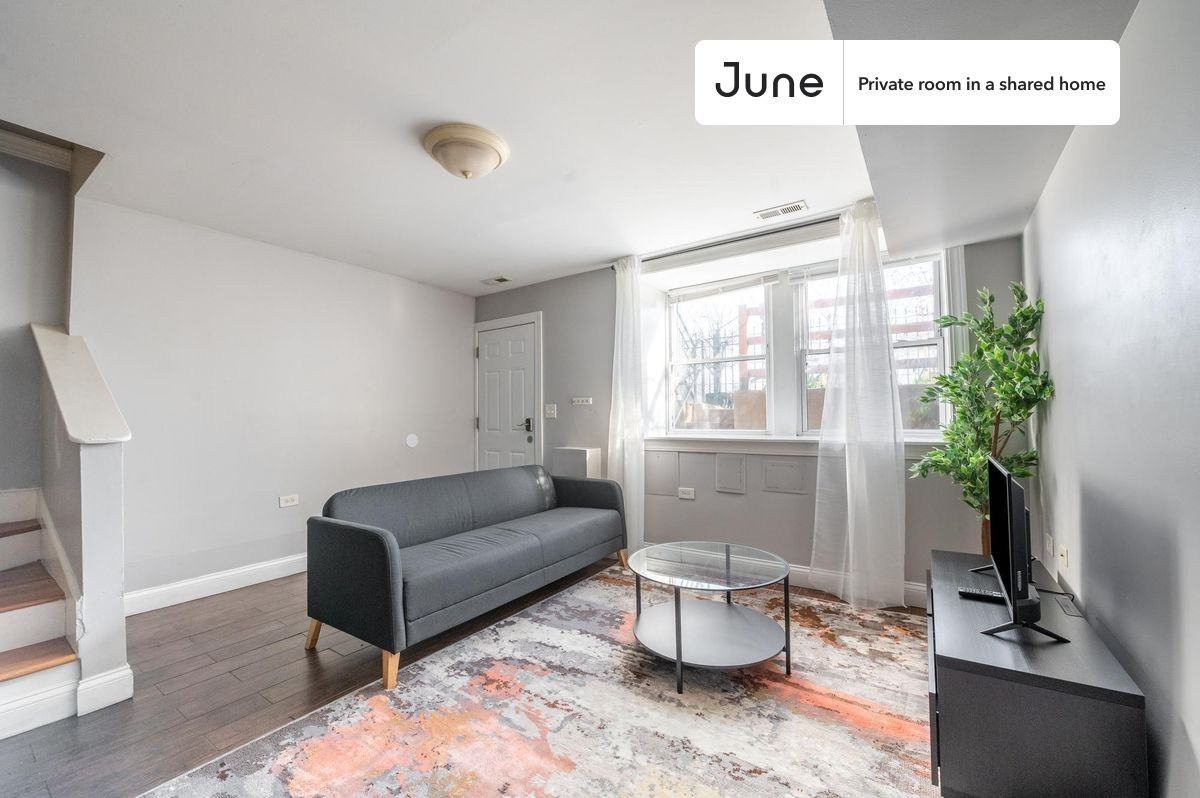 20 S Seeley Ave #B - Photo 5 of 22