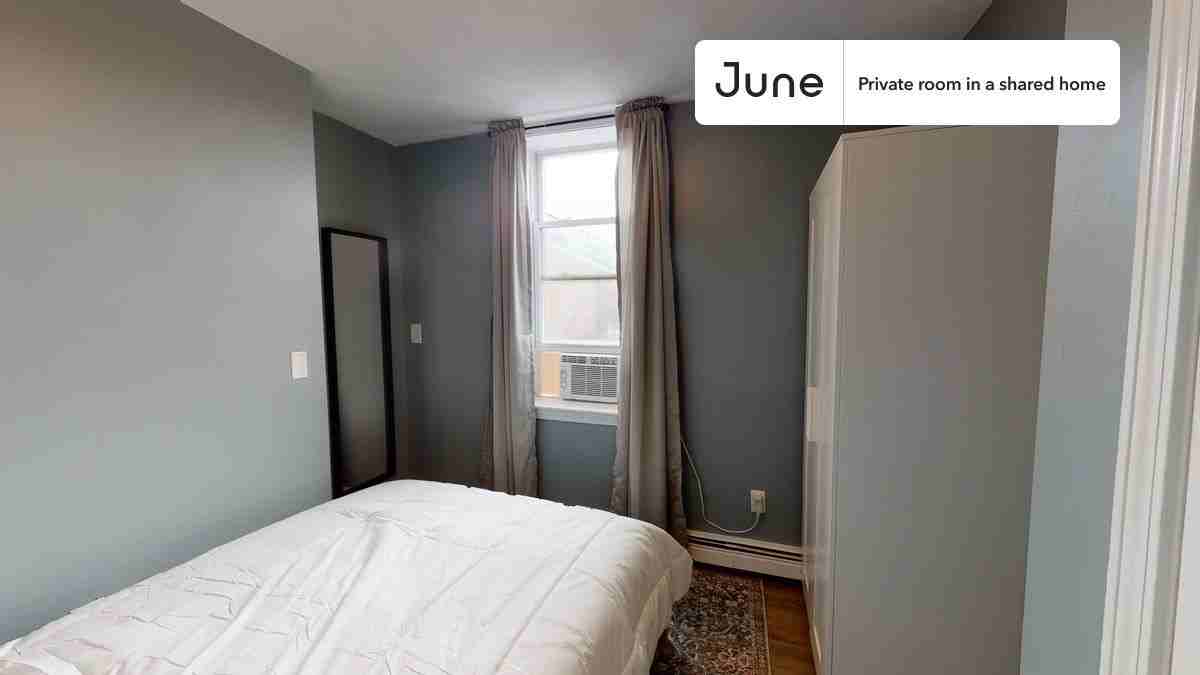 36 N Bennet St #B - Photo 2 of 12