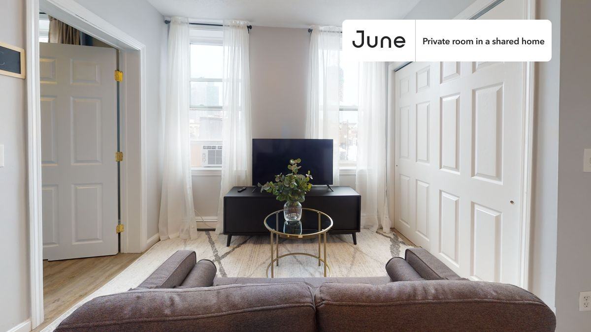 36 N Bennet St #B - Photo 6 of 12