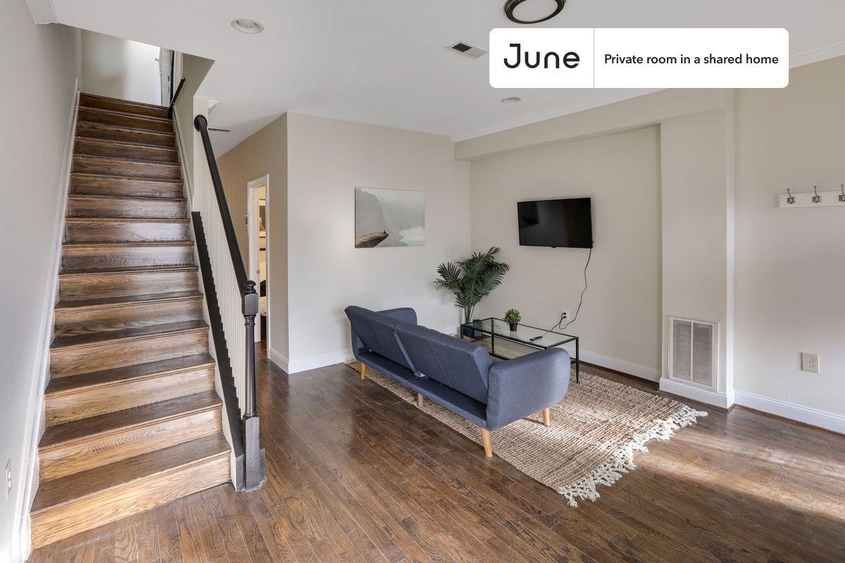 1307 Florida Ave Nw #A - Photo 6 of 16