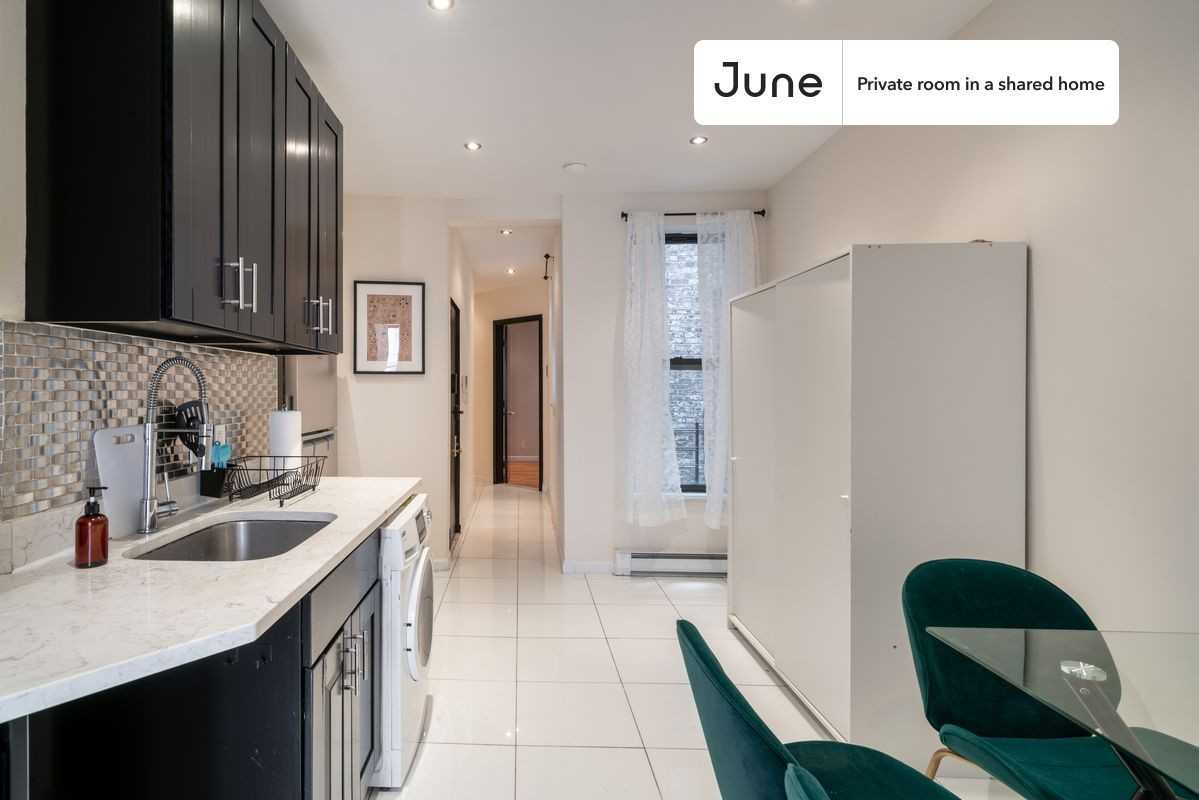 342 Manhattan Ave #B - Photo 6 of 11