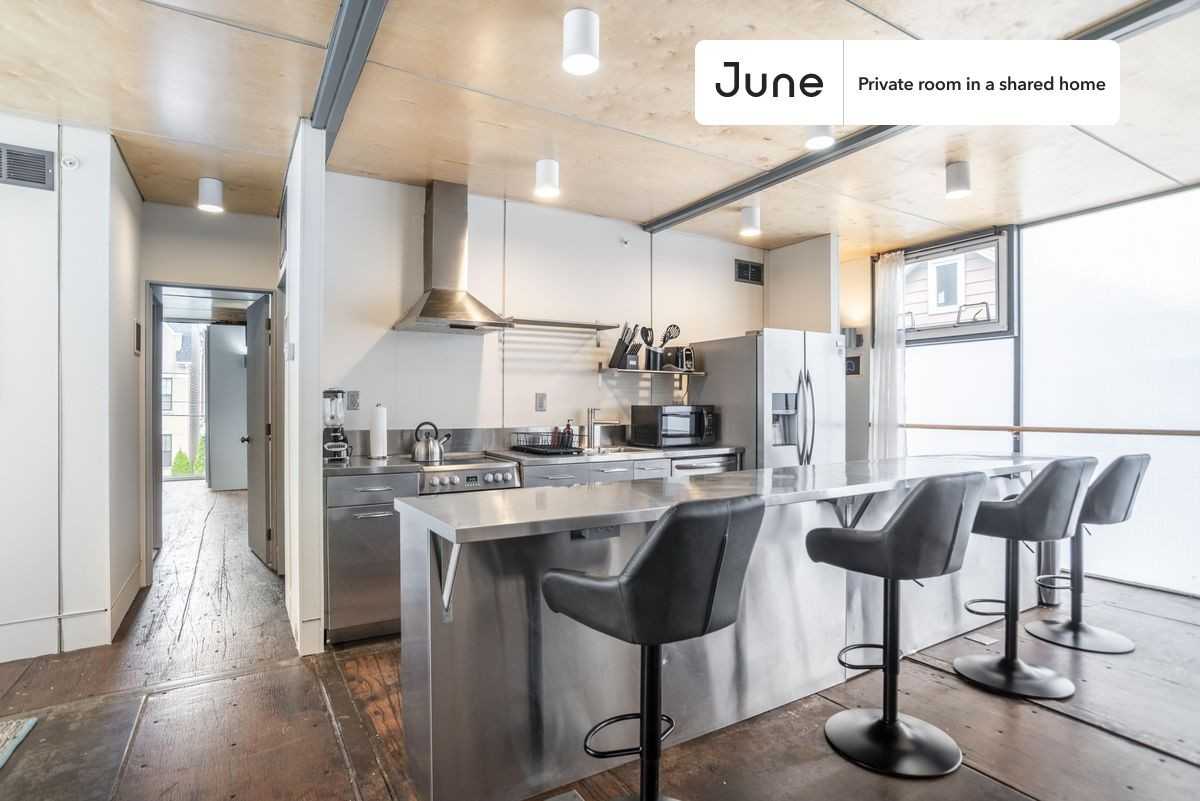 3305 7th St Ne #F - Photo 7 of 15