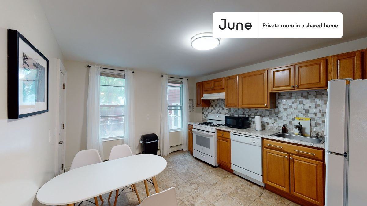 17 Berkshire St #C - Photo 7 of 11