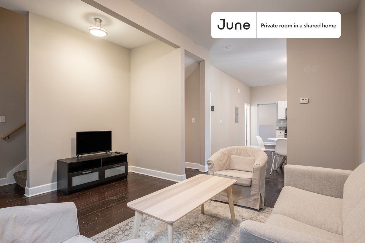 1847 W Armitage Ave #E - Photo 7 of 25