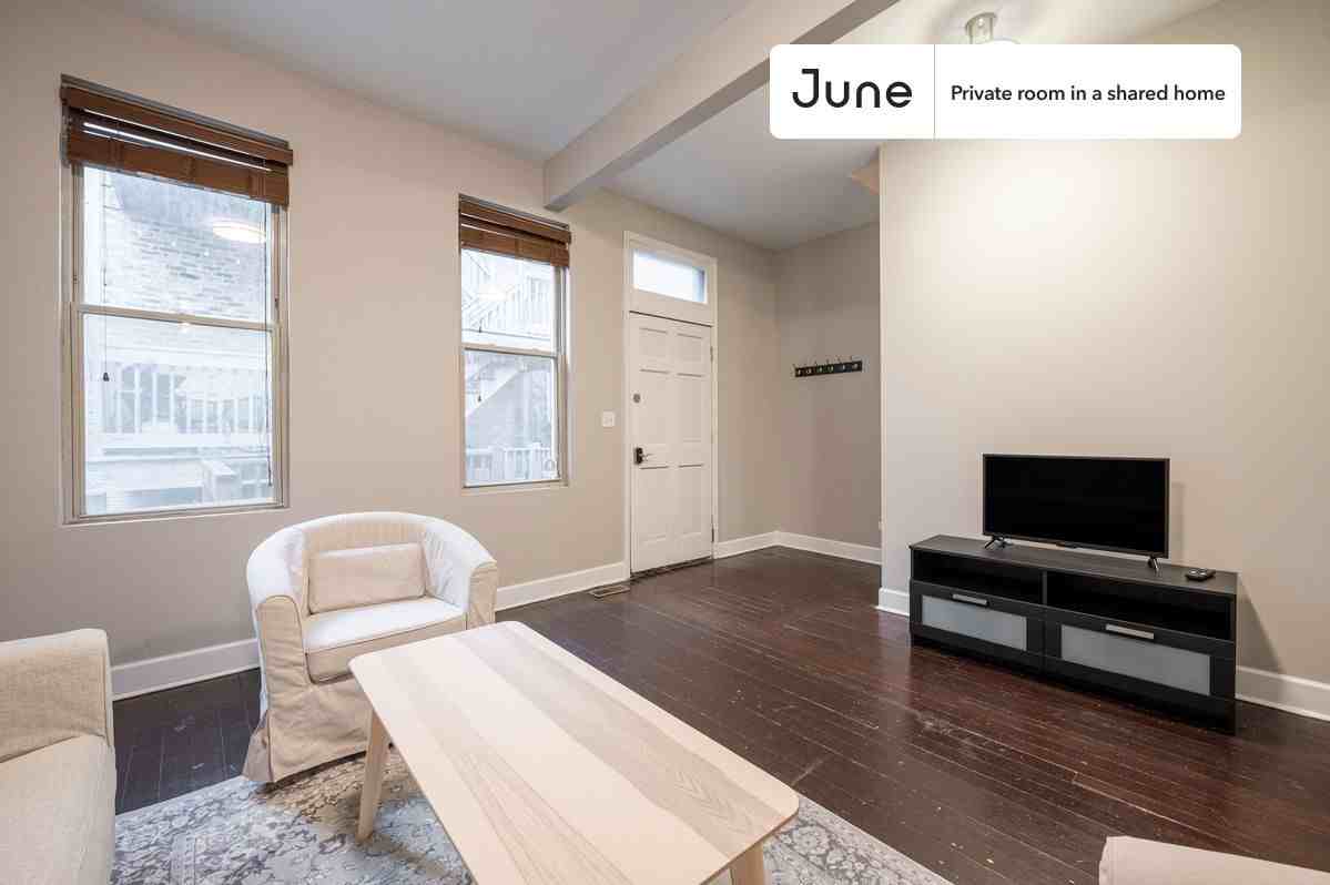 1847 W Armitage Ave #C - Photo 7 of 24