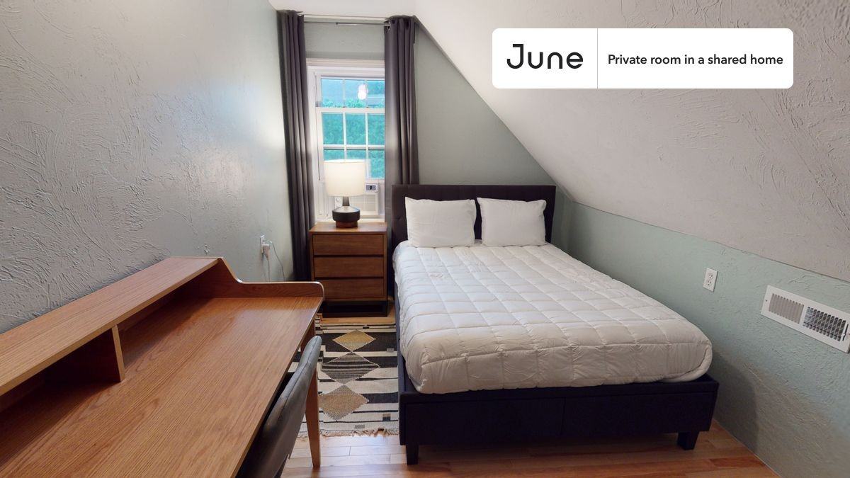 19 Putnam Ave #G - Photo 4 of 17