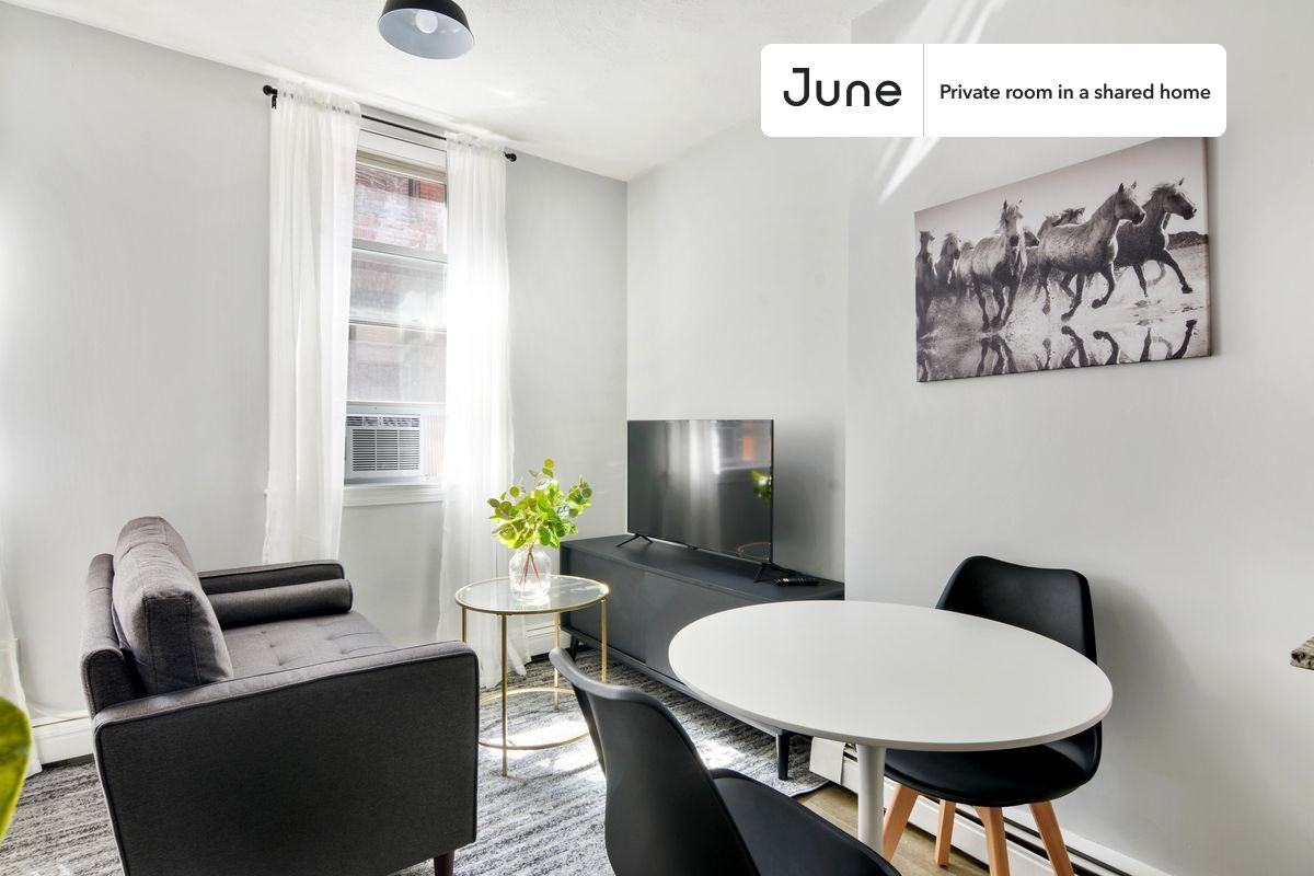 36 N Bennet St #A - Photo 5 of 15