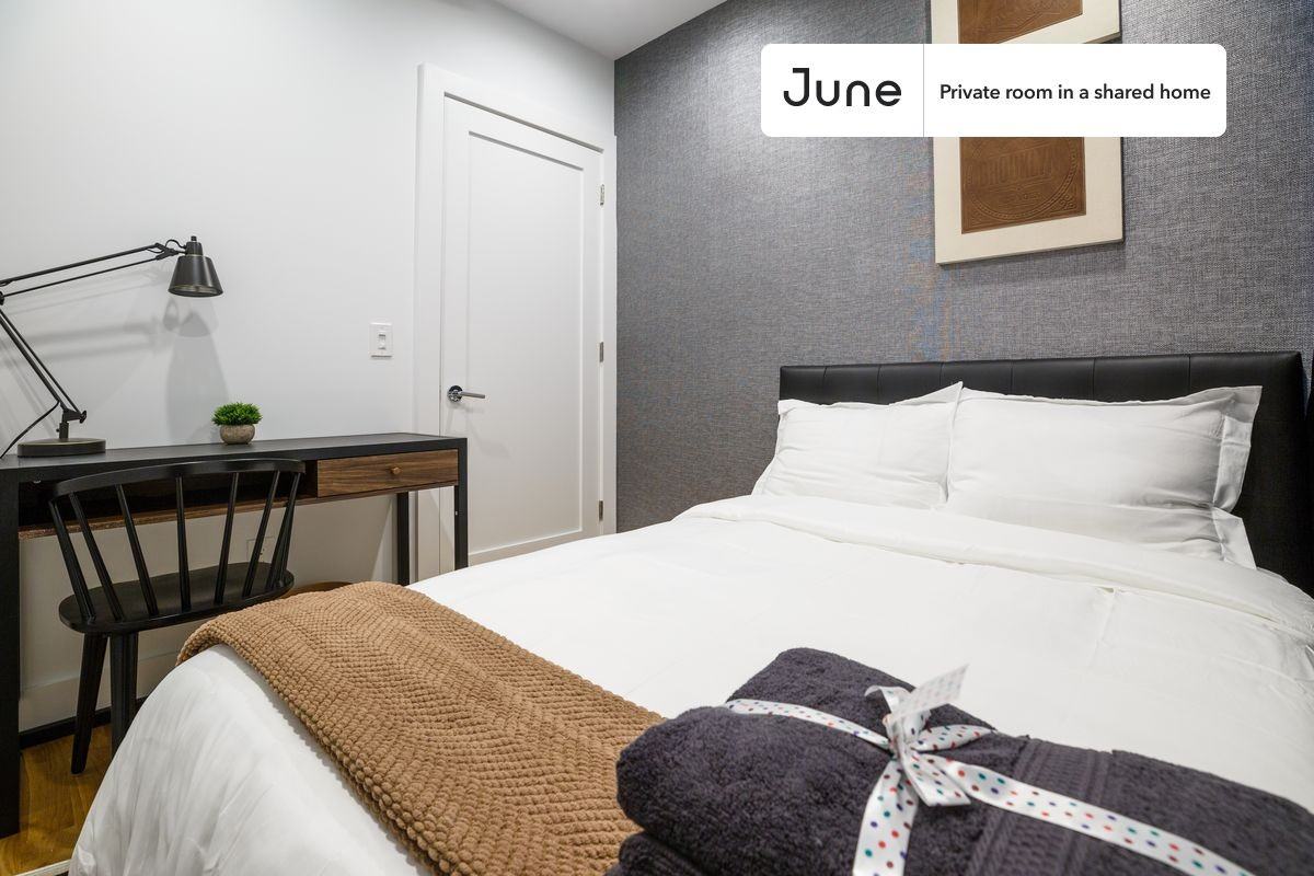 2053 Frederick Douglass Blvd #C - Photo 2 of 11