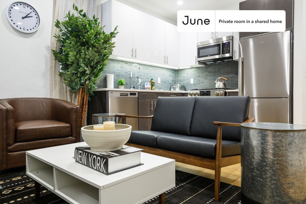 2053 Frederick Douglass Blvd #C - Photo 7 of 11