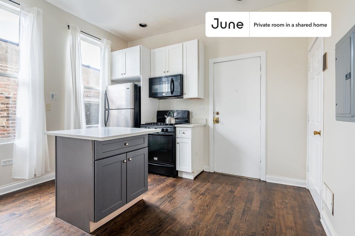 2527 W Division St #B - Photo 5 of 13