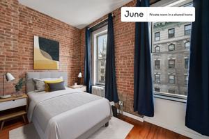 featured image of 351 W 46th St #B