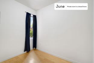252 Madison St #3B - Photo 1 of 1