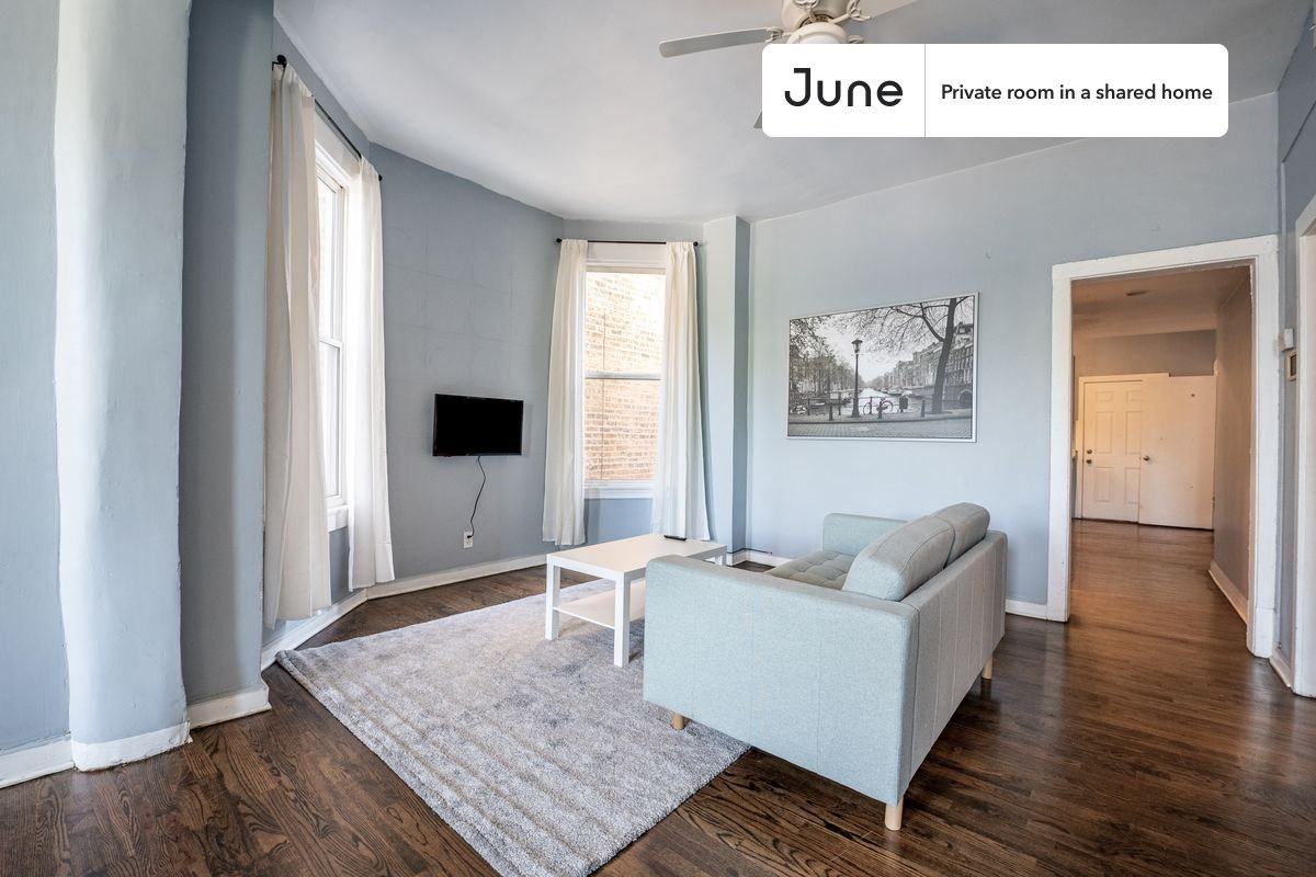 2527 West Division Street #B - Photo 6 of 18