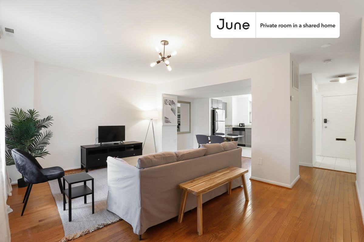 1242 11th St Nw #2B - Photo 6 of 21