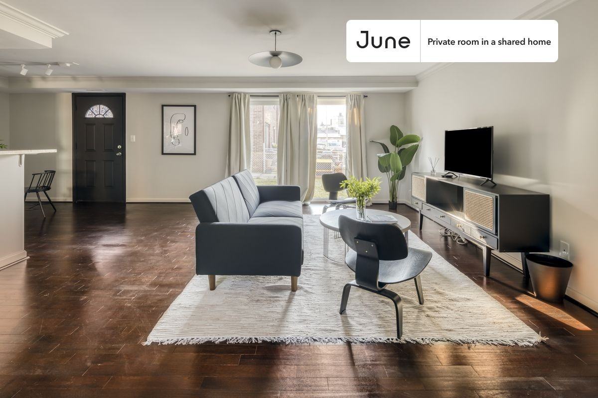 1331 I St Ne #A - Photo 6 of 17