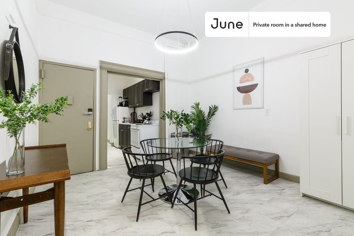 635 9th Ave #A - Photo 7 of 12