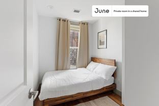 570 Putnam Ave #D - Photo 1 of 1