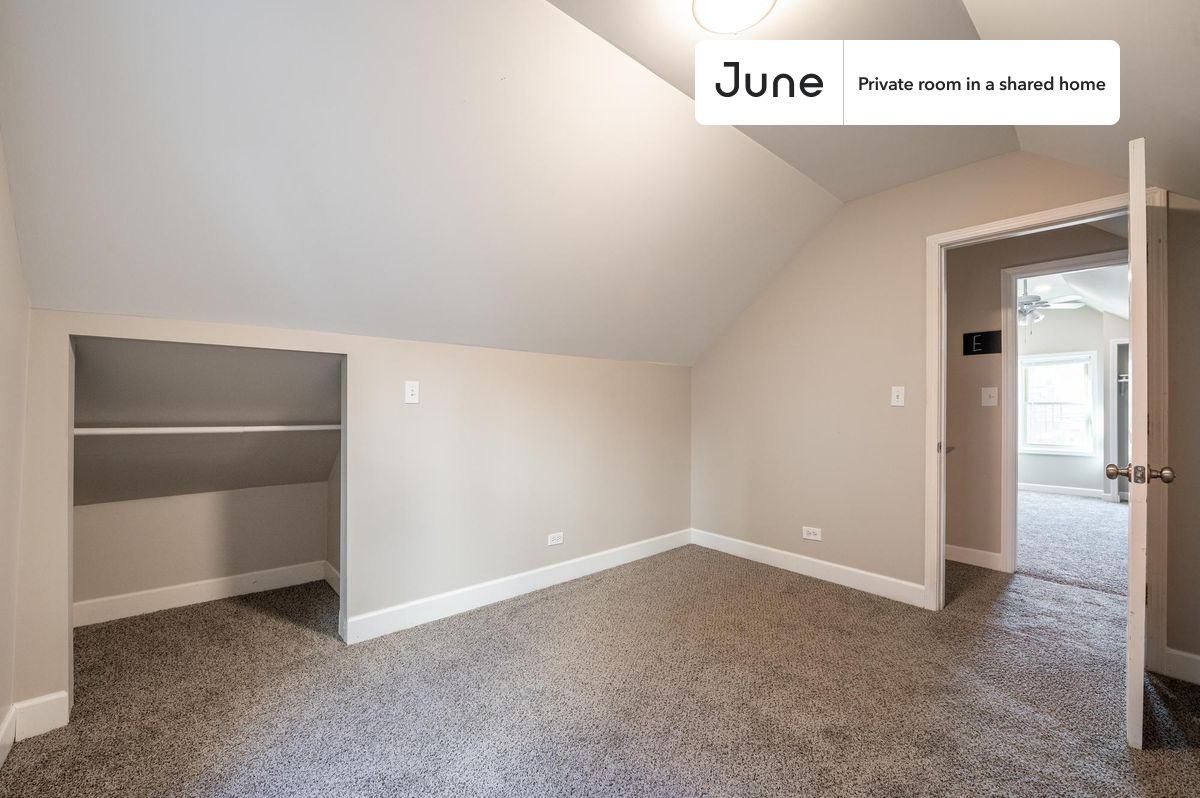 1847 W Armitage Ave #D - Photo 4 of 25