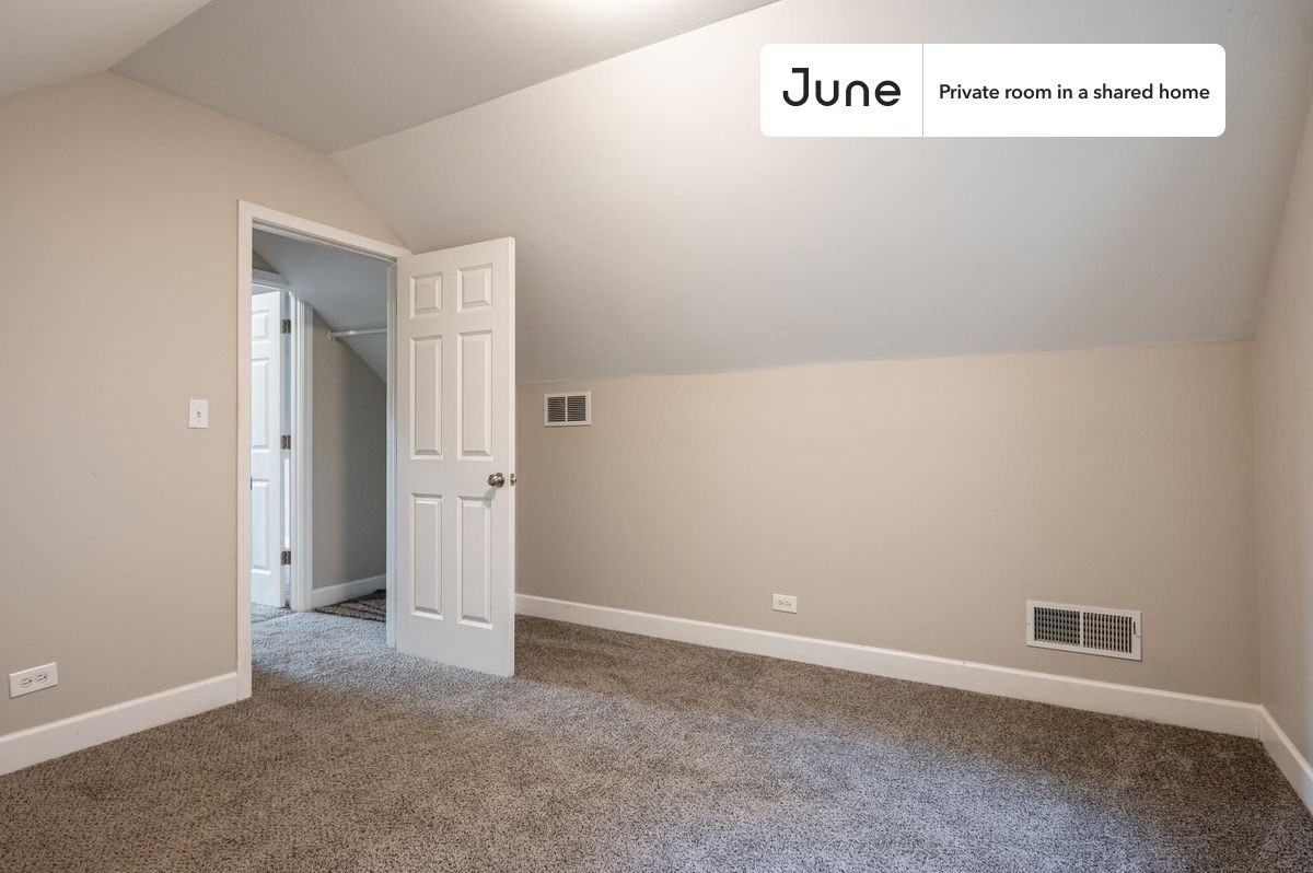 1847 W Armitage Ave #D - Photo 5 of 25