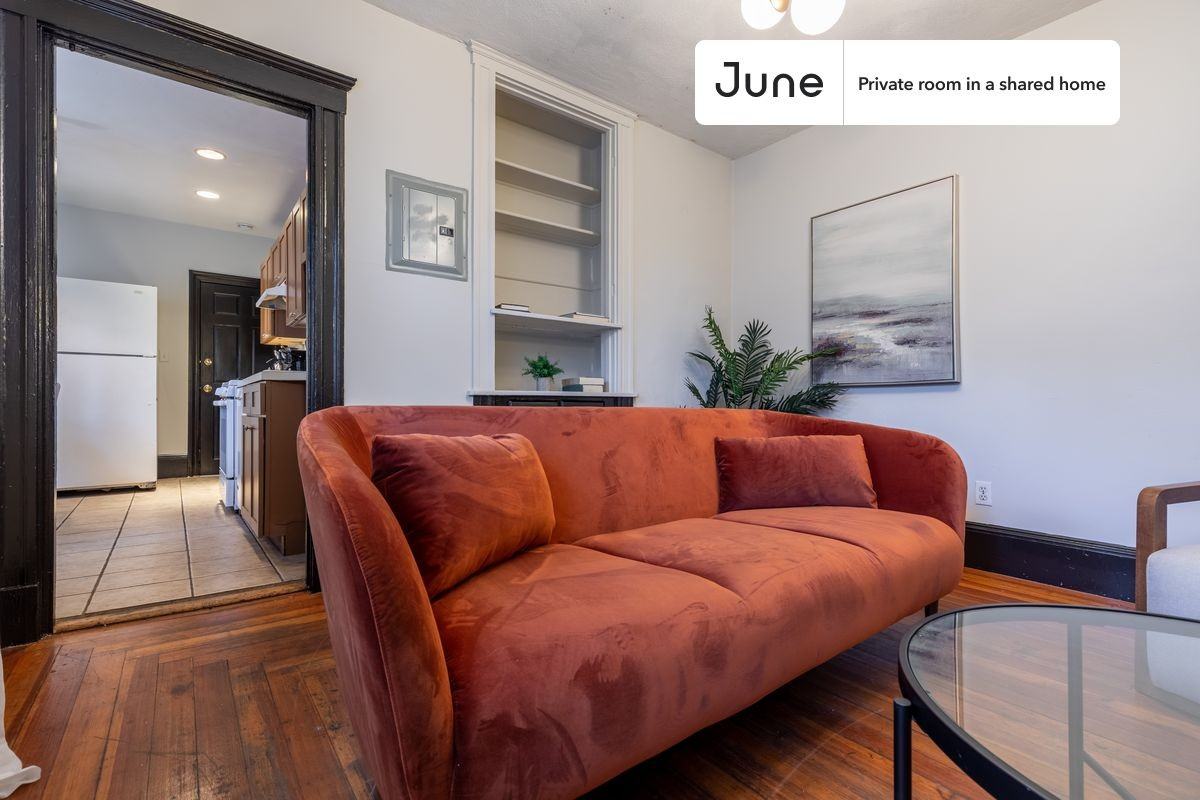 56 Ridgemont St #D - Photo 7 of 17