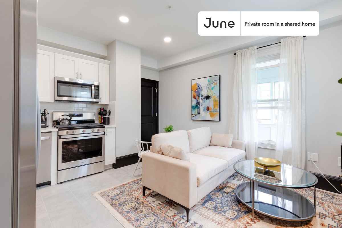 114 Boston St #2C - Photo 6 of 15