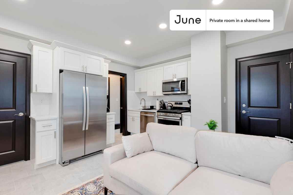 114 Boston St #2C - Photo 7 of 15