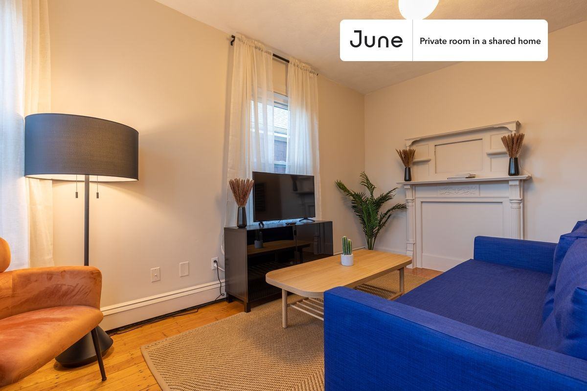 101 Calumet St #A - Photo 5 of 15