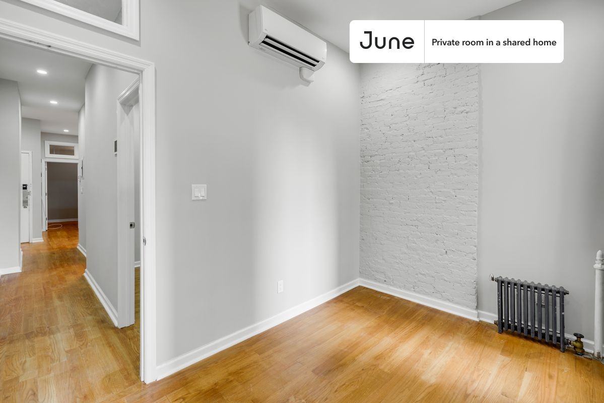 208 E 95th St #C - Photo 5 of 17