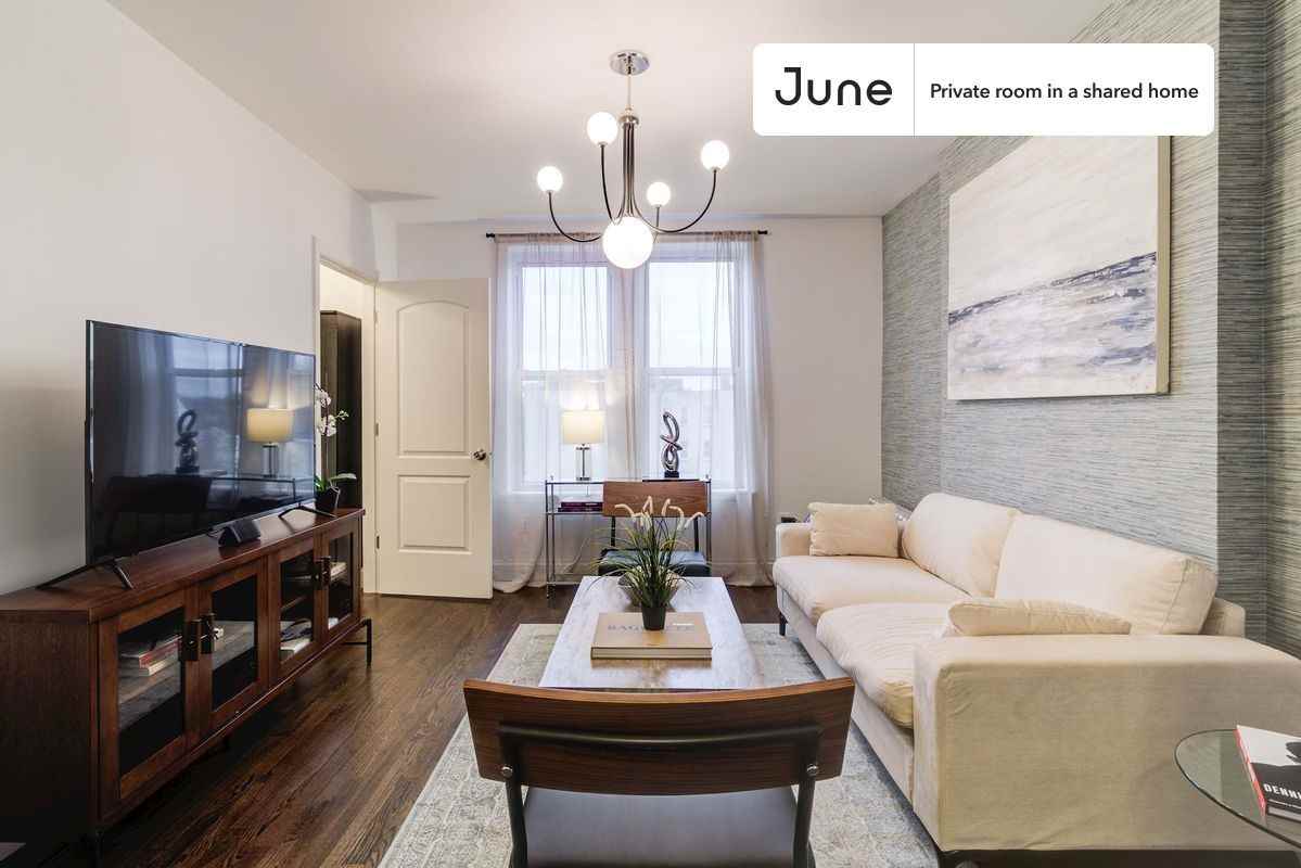 644 Park Pl #A - Photo 4 of 12
