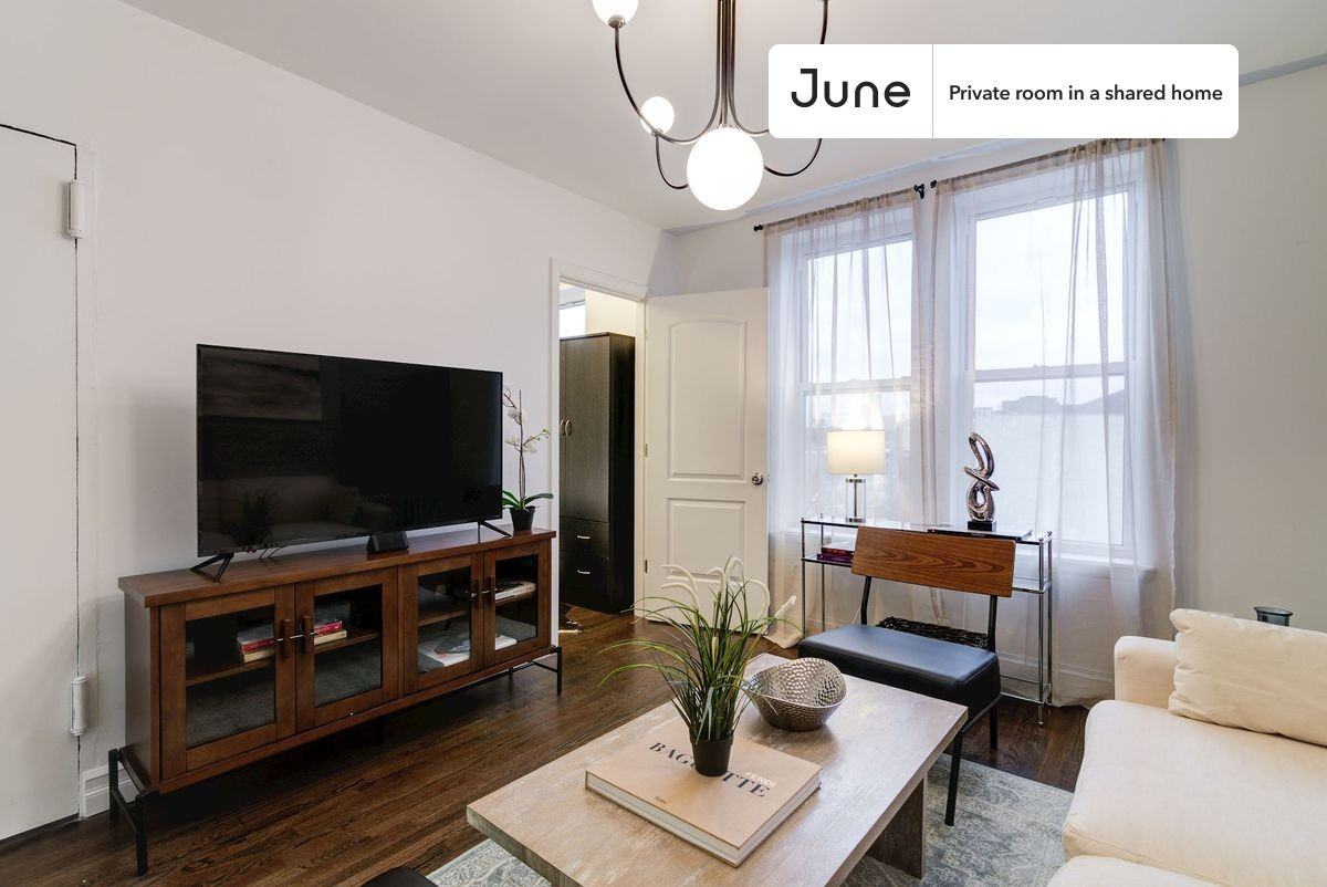 644 Park Pl #A - Photo 6 of 12