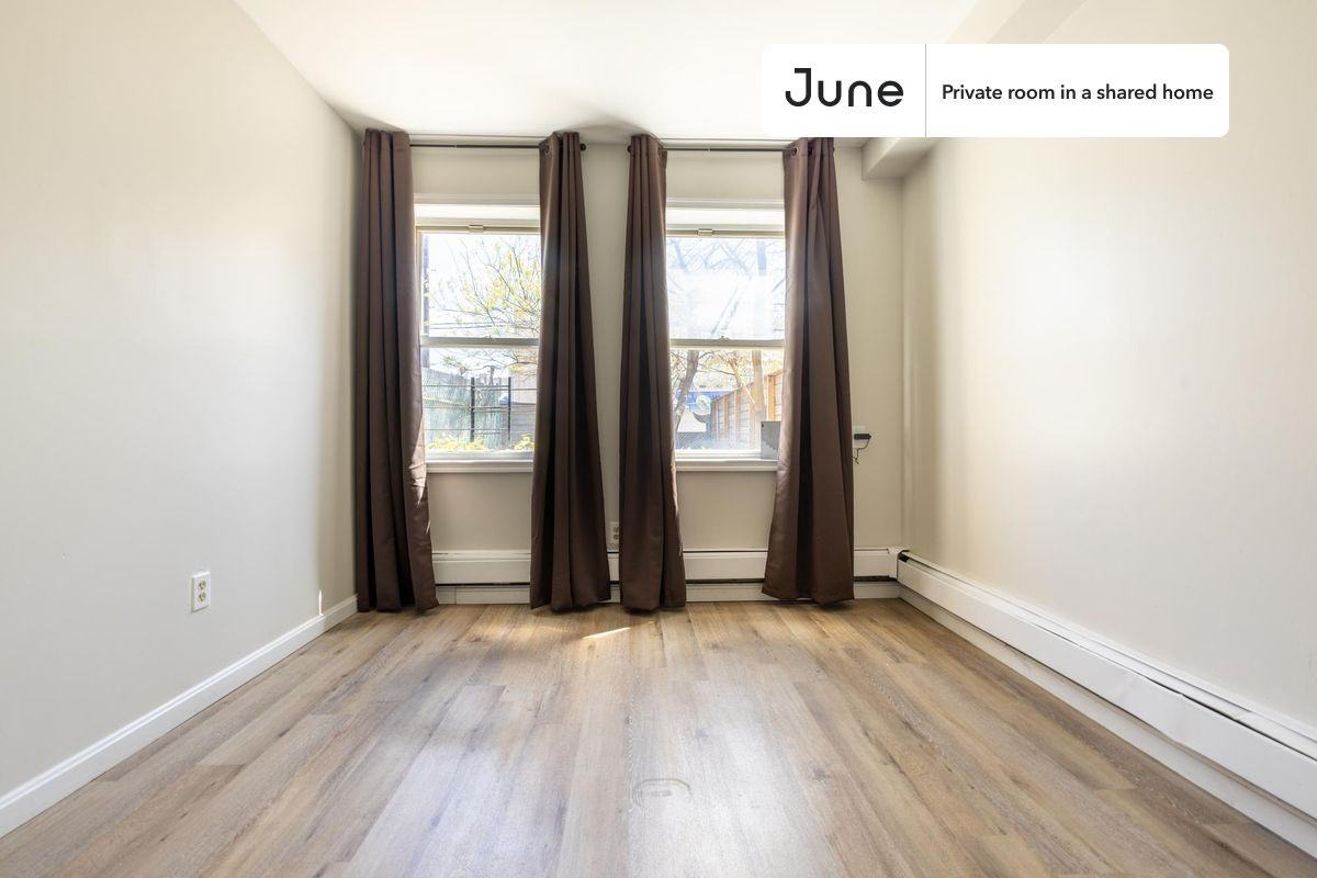 71 Clermont Ave #A - Photo 4 of 22
