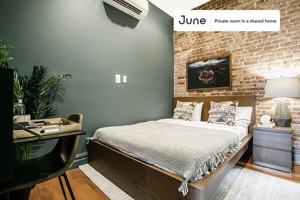 featured image of 941 Columbus Ave #A