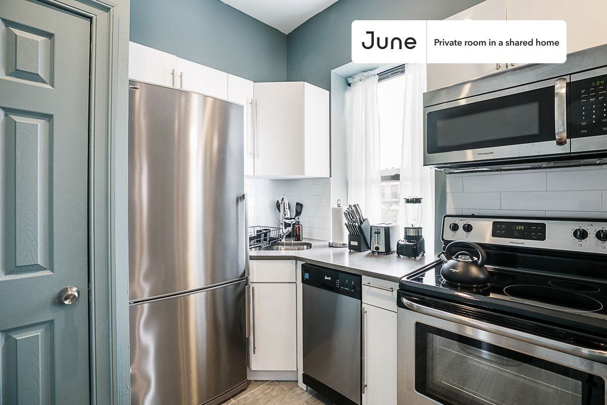 941 Columbus Ave #B - Photo 7 of 11