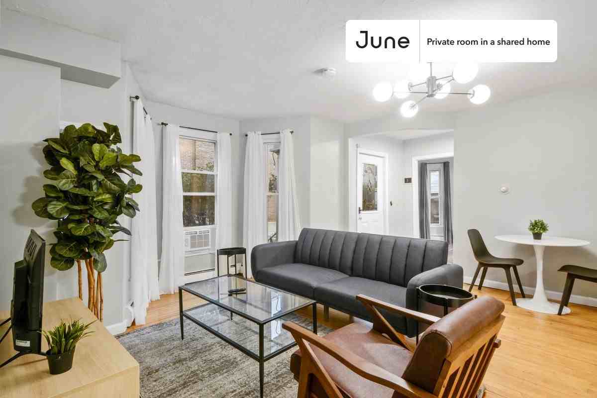 14-18 Bacon St #B - Photo 6 of 14