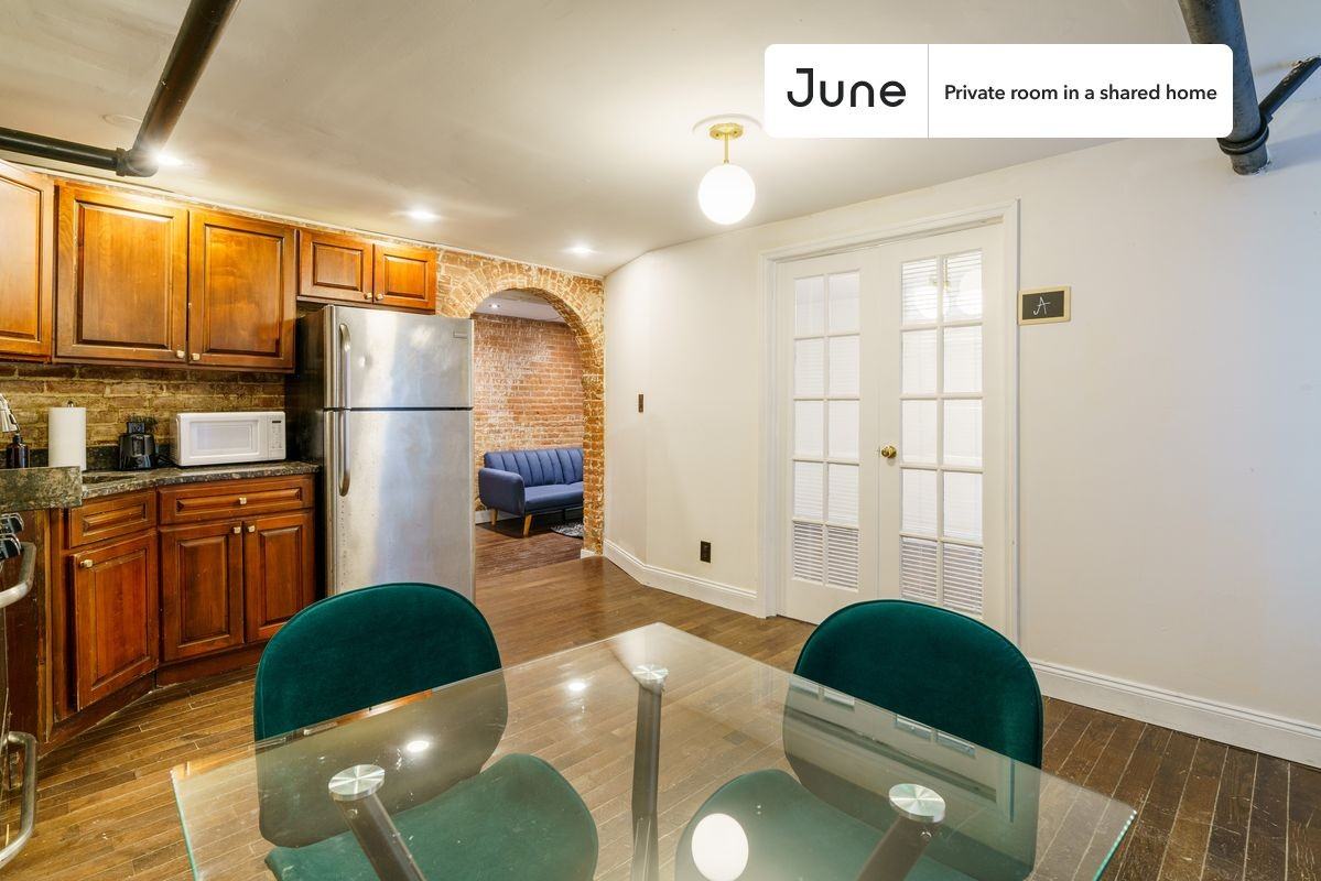 260 Lafayette Ave #E - Photo 7 of 16