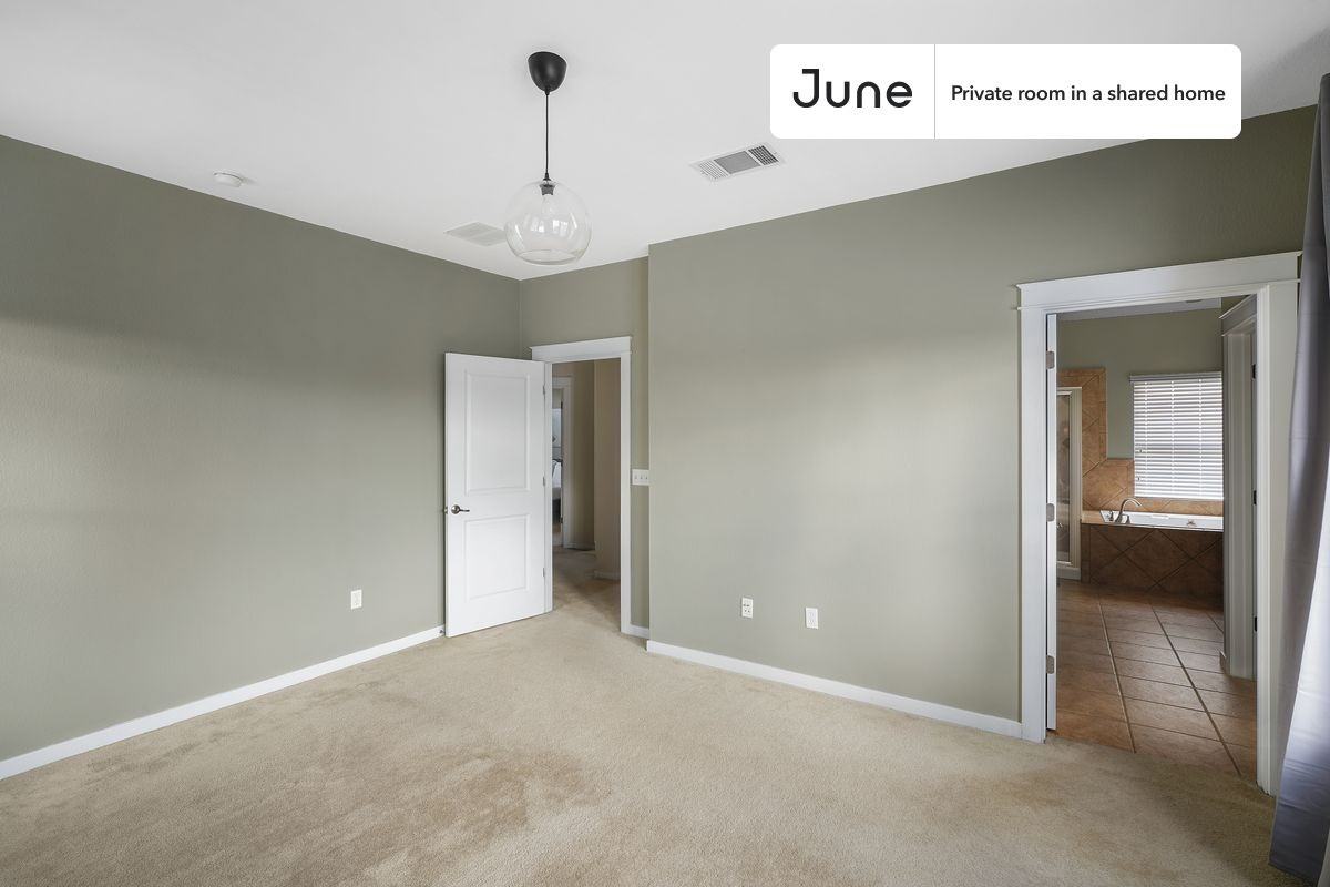 1917 Mccloskey St #C - Photo 5 of 20