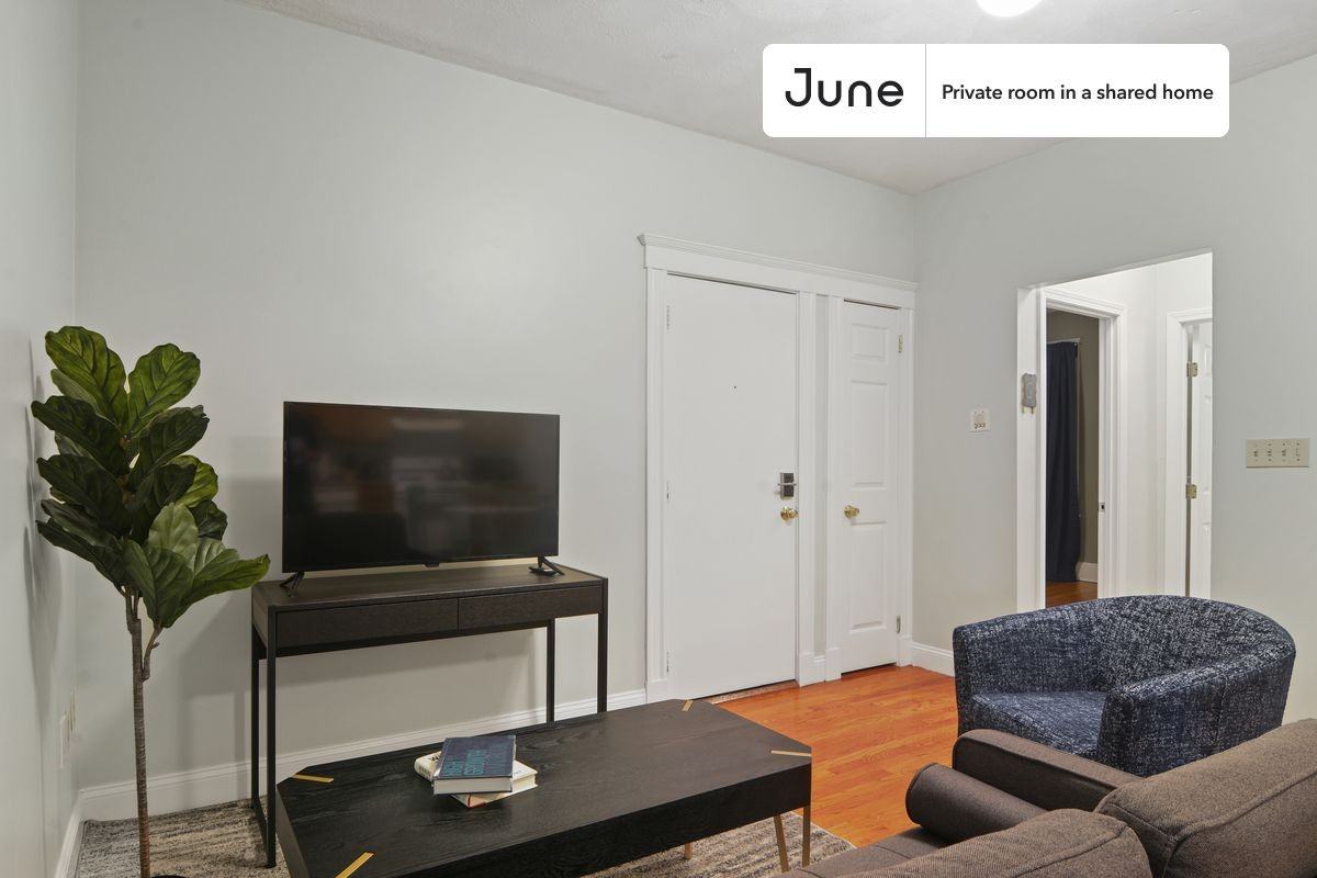 29 Cummings Rd #C - Photo 5 of 11