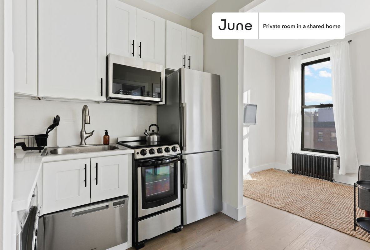 414 4th Ave #A - Photo 6 of 13