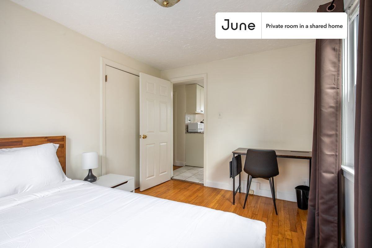 81 Brayton Rd #B - Photo 4 of 32