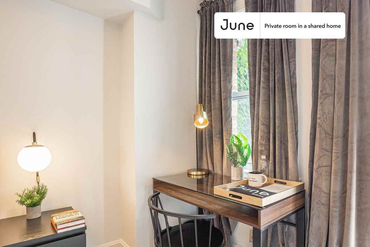 756 Fairmont St Nw #D - Photo 4 of 15