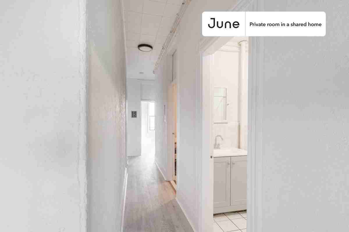 5 Linden St #D - Photo 7 of 9