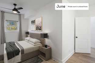 529 42nd St Ne #B - Photo 1 of 1