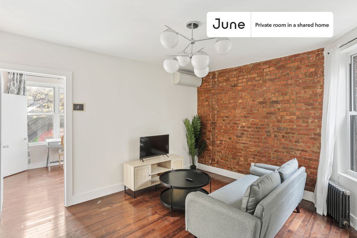 2141 Cortelyou Rd #C - Photo 5 of 12