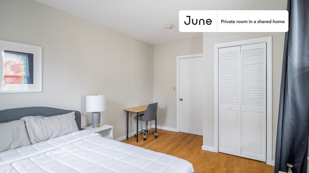 88 Glen St #C - Photo 4 of 16