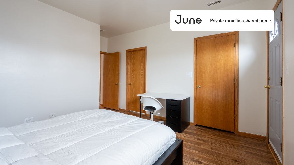 1446 North Campbell Avenue #C - Photo 4 of 26