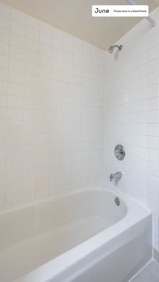 1446 North Campbell Avenue #C - Photo 5 of 26