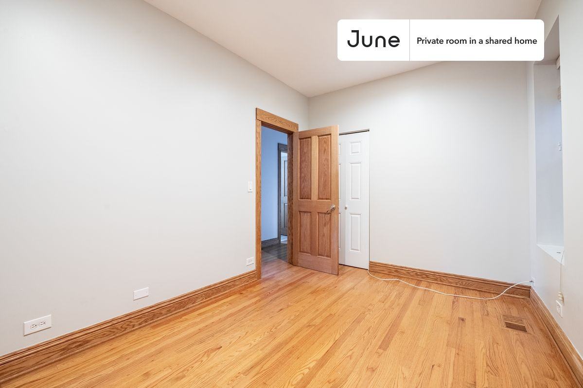 3020 North Sawyer Avenue #B - Photo 5 of 27